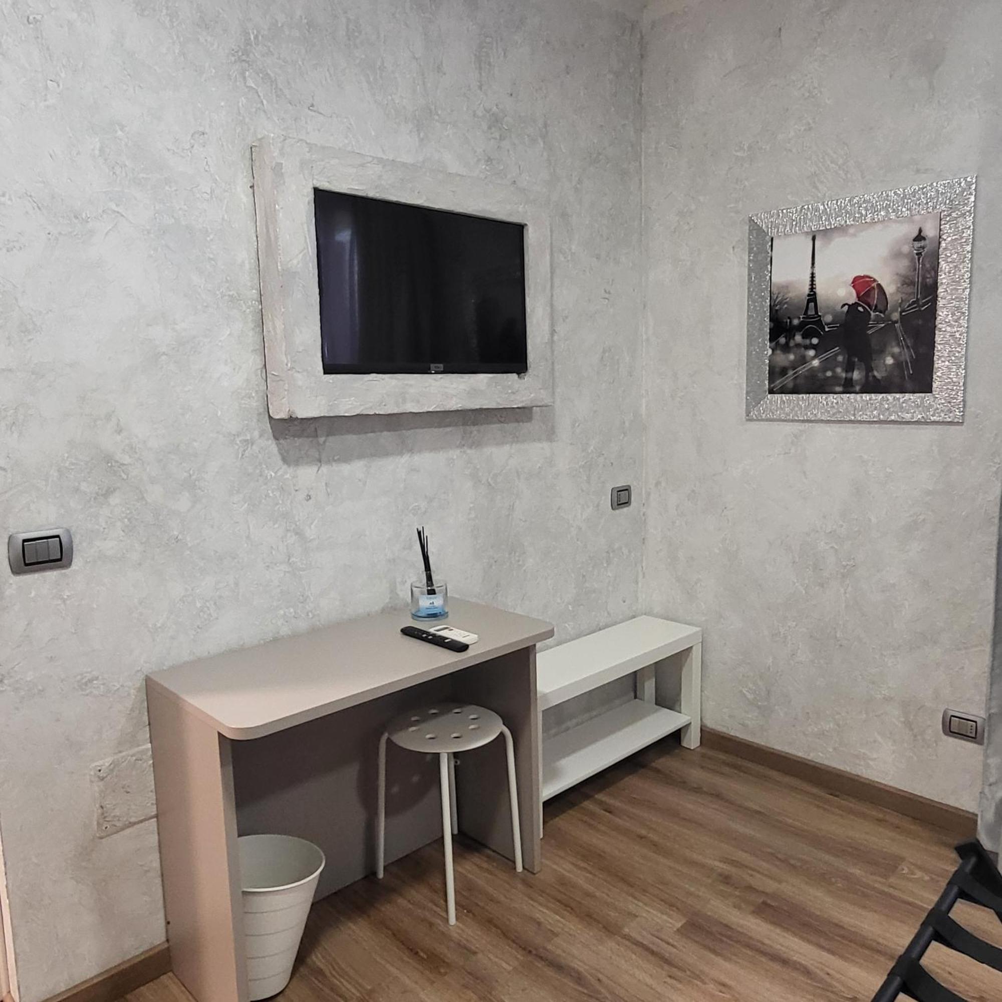 Illuvia 2 Affitta Camere กอร์นาเรโด ภายนอก รูปภาพ